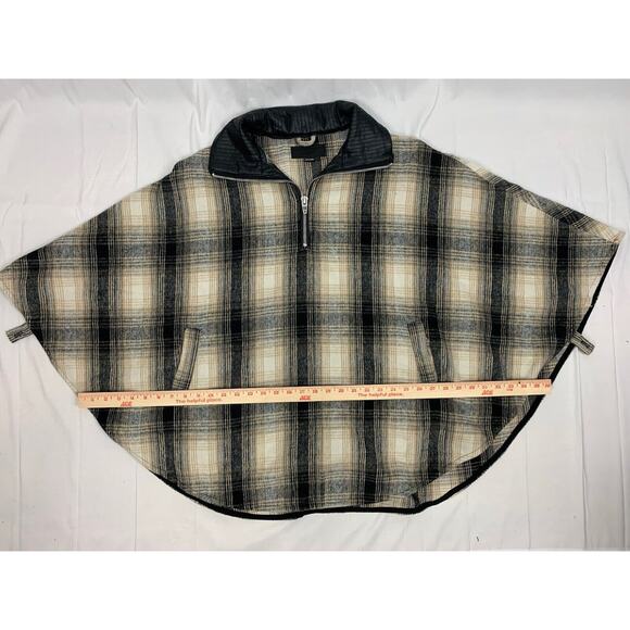 Blank NYC Checked Out Plaid Poncho Cape Jacket Quarter Zip Vegan Leather Collar - Picture 10 of 12